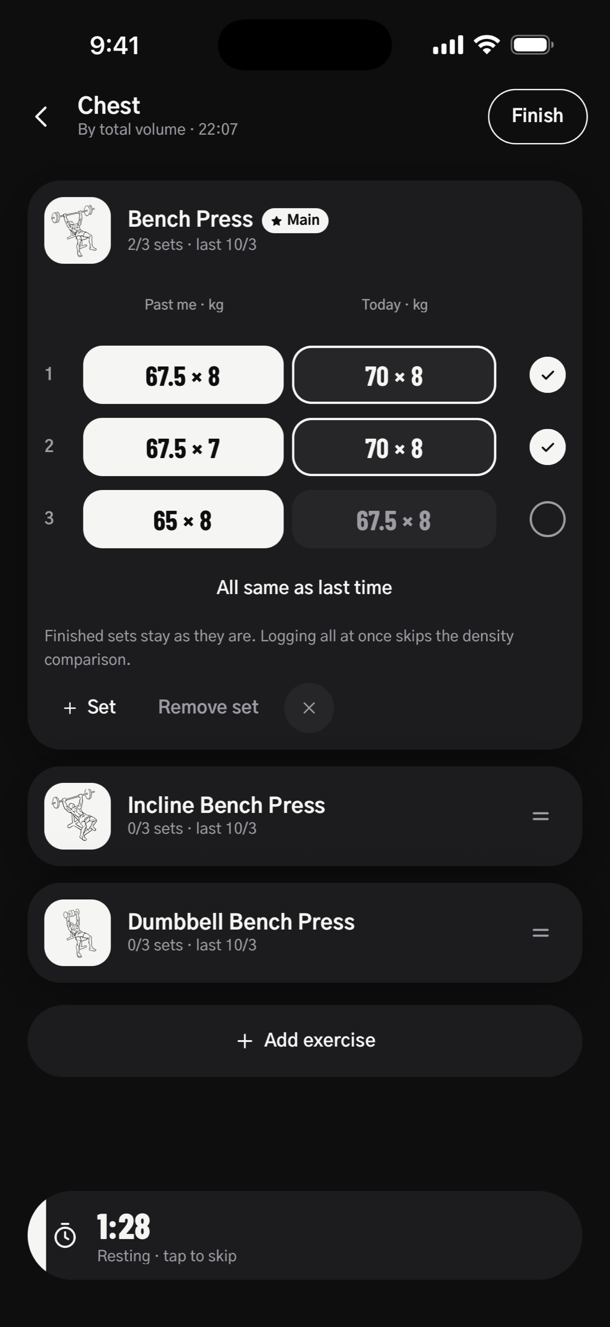 Workout screen: today’s bench press sets pre-filled next to last time’s, with two sets checked off